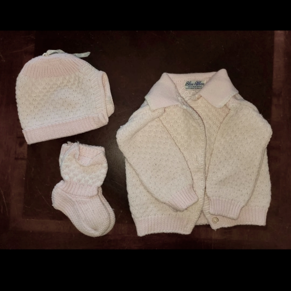 Blue Blush Baby Knit Set - Pink and White